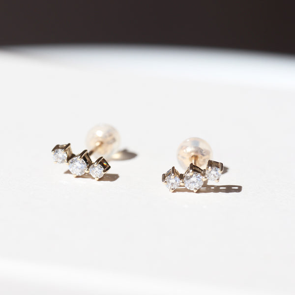 jour/ジュール　K10YG ダイヤモンド3石ピアス(PRT123)