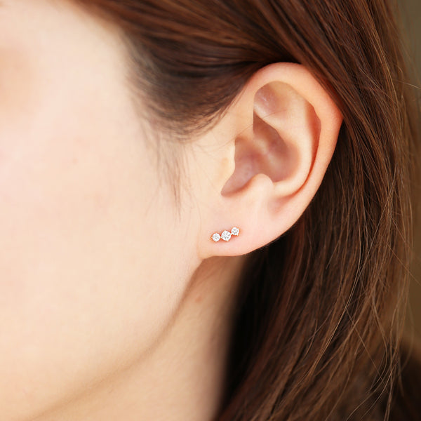 jour/ジュール　K10YG ダイヤモンド3石ピアス(PRT123)